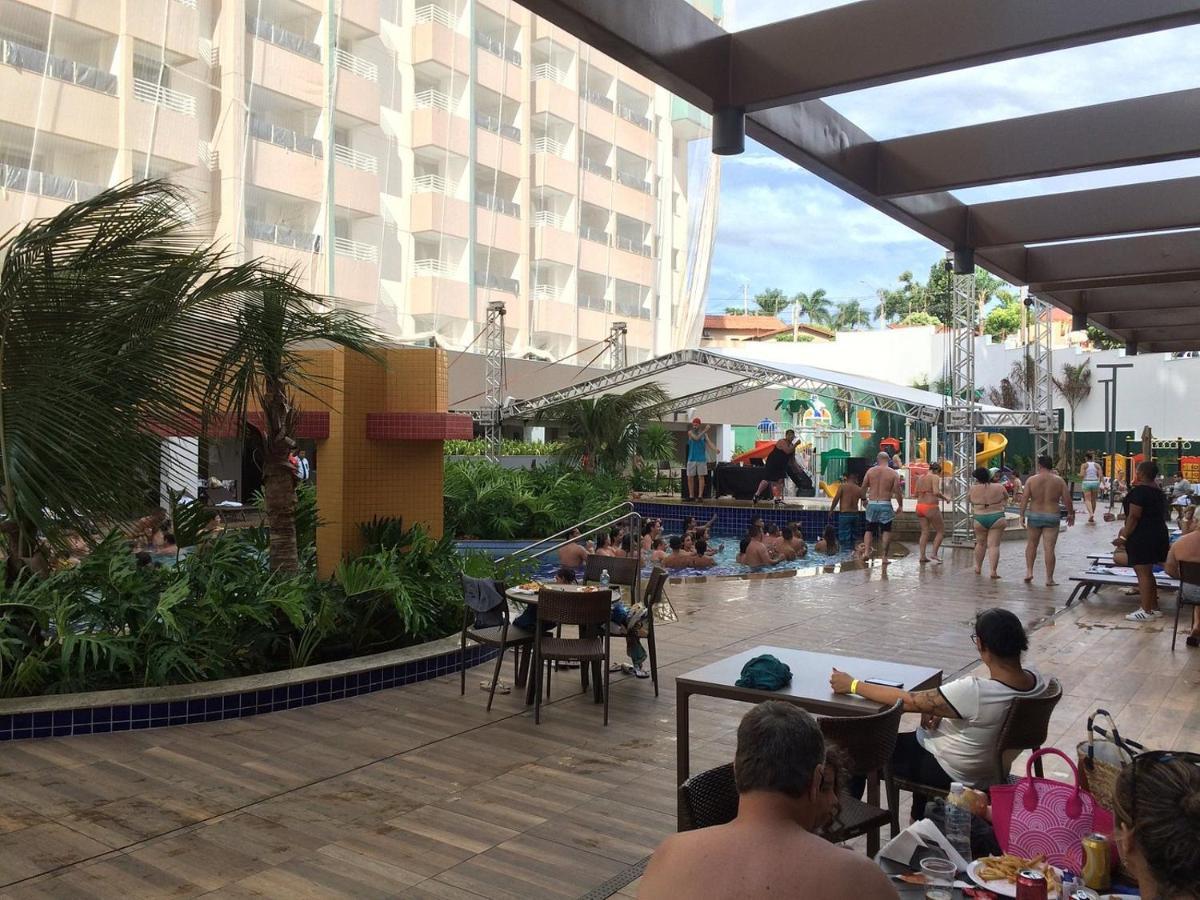 Olimpia Park Resort O Mais Divertido Resort Em Frente Ao Thermas Dos Laranjais - Pague Em Ate 12 Vezes Exteriér fotografie